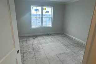 N56W20719 Muirfield Dr, Menomonee Falls, WI 53051 - Photo 11