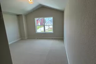 N56W20719 Muirfield Dr, Menomonee Falls, WI 53051 - Photo 29