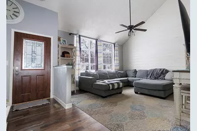 2235  Tumbleweed Ln, Beloit, WI 53511 - Photo 3