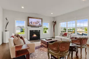 565 N Boulder Ridge Dr, Lake Geneva, WI 53147 - Photo 5