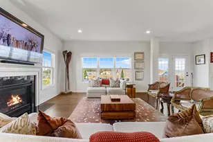 565 N Boulder Ridge Dr, Lake Geneva, WI 53147 - Photo 9