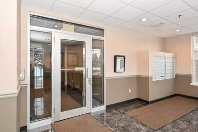 6995 S Riverwood Blvd #210, Franklin, WI 53132 - Photo 31