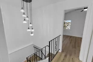 5325 Somerset Ln, Greenfield, WI 53221 - Photo 21