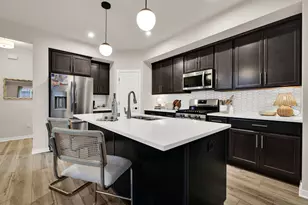 W204N17637 Laurel Pl, Jackson, WI 53037 - Photo 11