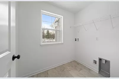 1584  Meadowview Ct, Whitewater, WI 53190 - Photo 21