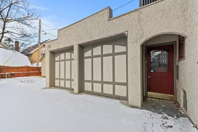 3405 N Hackett Ave, Milwaukee, WI 53211 - Photo 67
