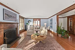 3405 N Hackett Ave, Milwaukee, WI 53211 - Photo 11