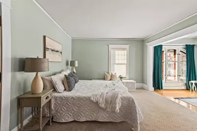 3405 N Hackett Ave, Milwaukee, WI 53211 - Photo 35