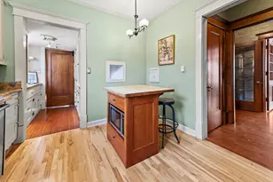 3405 N Hackett Ave, Milwaukee, WI 53211 - Photo 21