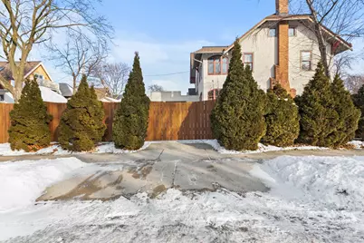 3405 N Hackett Ave, Milwaukee, WI 53211 - Photo 61