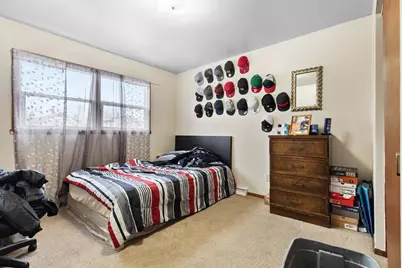 3224 S 13th St, Milwaukee, WI 53215 - Photo 21