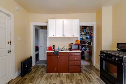 4047 N 19th St, Milwaukee, WI 53209 - Photo 7