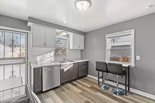 5658 N 66th St, Milwaukee, WI 53218 - Photo 5