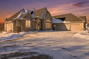 W132N6509 W View Ct, Menomonee Falls, WI 53051 - Photo 35