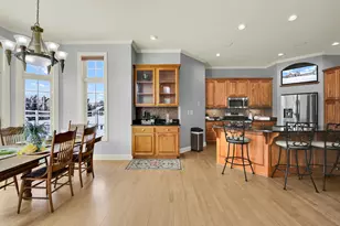 W132N6509 W View Ct, Menomonee Falls, WI 53051 - Photo 5