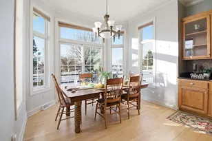 W132N6509 W View Ct, Menomonee Falls, WI 53051 - Photo 9