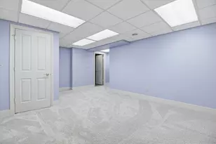 W132N6509 W View Ct, Menomonee Falls, WI 53051 - Photo 31