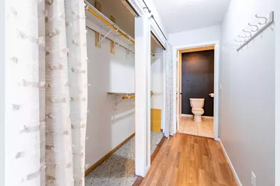 634  Victoria Ln, Onalaska, WI 54650 - Photo 11