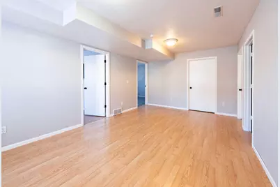 634  Victoria Ln, Onalaska, WI 54650 - Photo 19