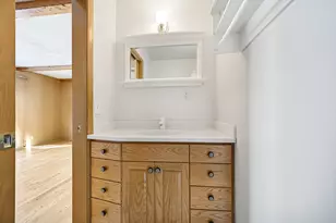 6046 S 22nd St, Milwaukee, WI 53221 - Photo 19