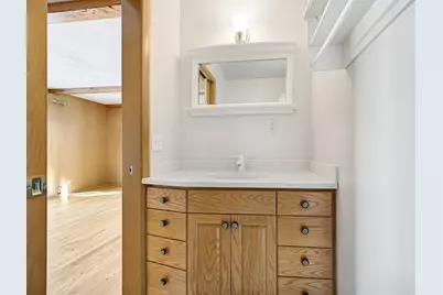 6046 S 22nd St, Milwaukee, WI 53221 - Photo 21