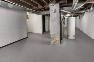 2558 N 24th St, Milwaukee, WI 53206 - Photo 29