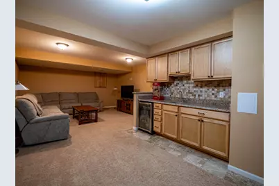 N34W23861  Grace Ave #B, Pewaukee, WI 53072 - Photo 7