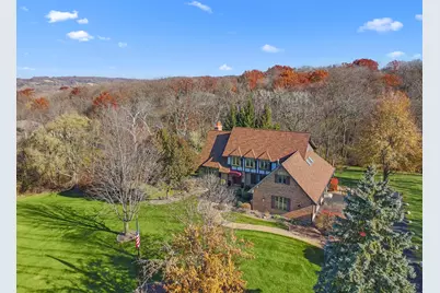 3026 N Lake Forest Cir, Geneva, WI 53147 - Photo 3