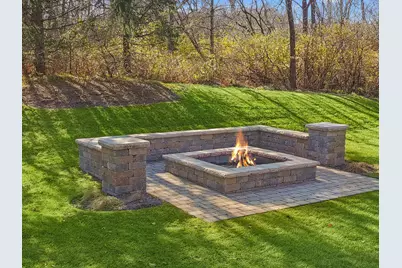 3026 N Lake Forest Cir, Geneva, WI 53147 - Photo 27