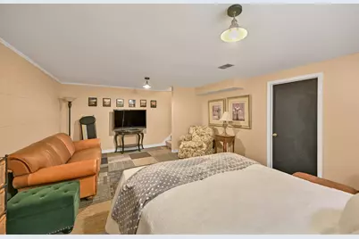 18590  Kamala Ct, Brookfield, WI 53045 - Photo 21