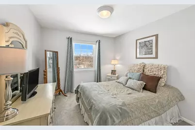 18590  Kamala Ct, Brookfield, WI 53045 - Photo 19