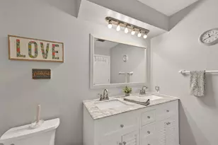 18590 Kamala Ct, Brookfield, WI 53045 - Photo 17