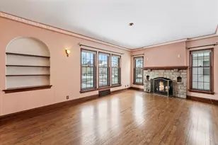 402 N 74th St, Milwaukee, WI 53213 - Photo 7