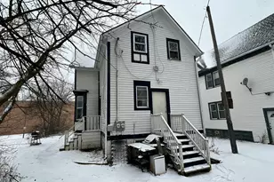 2768 N Palmer St, Milwaukee, WI 53212 - Photo 13