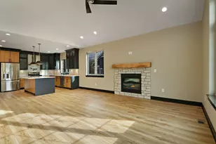 4751 98th St, Pleasant Prairie, WI 53158 - Photo 9