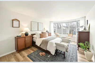 2525 S Shore Dr #2A, Milwaukee, WI 53207 - Photo 19