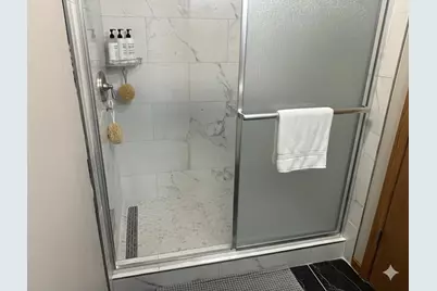 7765 S Mission Dr, Franklin, WI 53132 - Photo 21