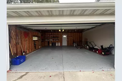 7765 S Mission Dr, Franklin, WI 53132 - Photo 33