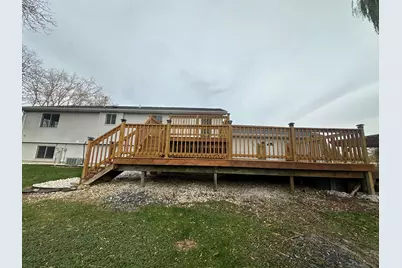 7765 S Mission Dr, Franklin, WI 53132 - Photo 7