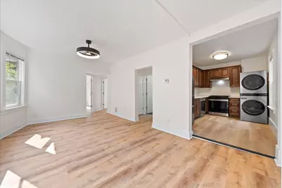 2026 E Kenilworth Pl #2, Milwaukee, WI 53202 - Photo 3