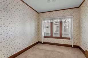 923 N 8th St, Manitowoc, WI 54220 - Photo 15