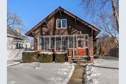 923 N 8th St, Manitowoc, WI 54220 - Photo 1