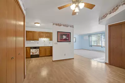 183  Minz Park Cir #2, West Bend, WI 53095 - Photo 7