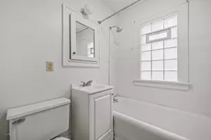 3141 S 15th St, Milwaukee, WI 53215 - Photo 11