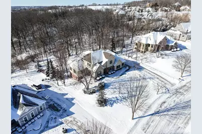 631  Stepping Stone Way, Pewaukee, WI 53072 - Photo 71