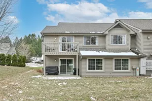 18500 Brookfield Lake Dr, Brookfield, WI 53045 - Photo 23