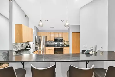 18500  Brookfield Lake Dr #74, Brookfield, WI 53045 - Photo 7