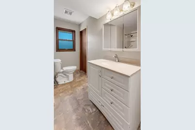 3208  15th Ave, South Milwaukee, WI 53172 - Photo 25