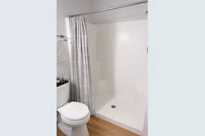 1388  30th Ave #H, Kenosha, WI 53144 - Photo 11