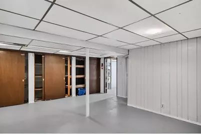 9043 N 86th St, Milwaukee, WI 53224 - Photo 25